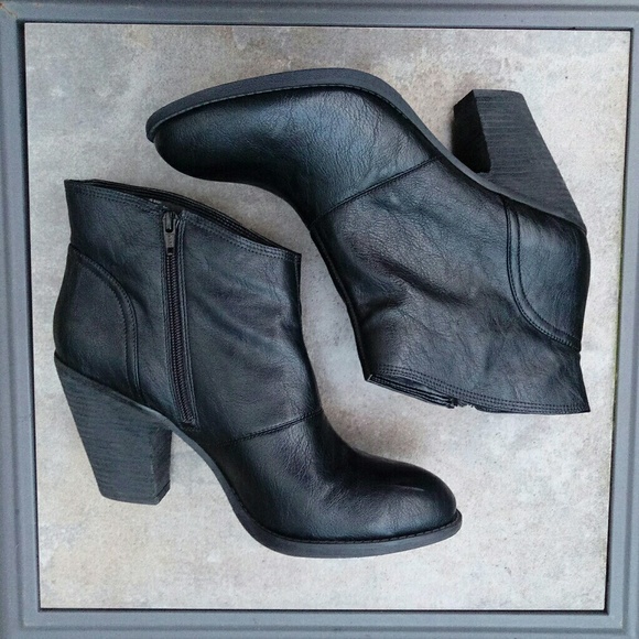 Jessica Simpson Shoes - Jessica Simpson Booties - Size 11